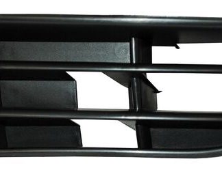 101VWPL03L - PARRILLA FASCIA POLO 03-07 S/HOYO P/FARO NIEBLA IZQ