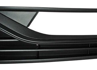 101VWPL15FL - PARRILLA FASCIA POLO 15-19 C/HOYO P/FARO NIEBLA IZQ